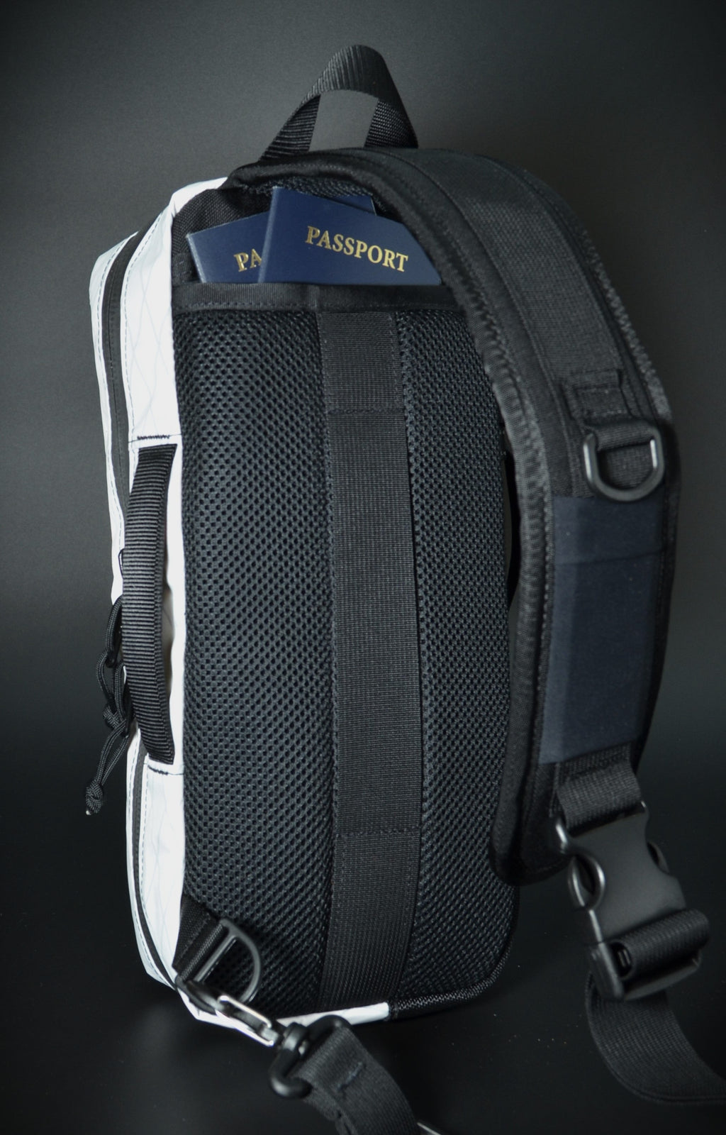 Loculus X-Pac Waterproof 6L Travel Sling Bag