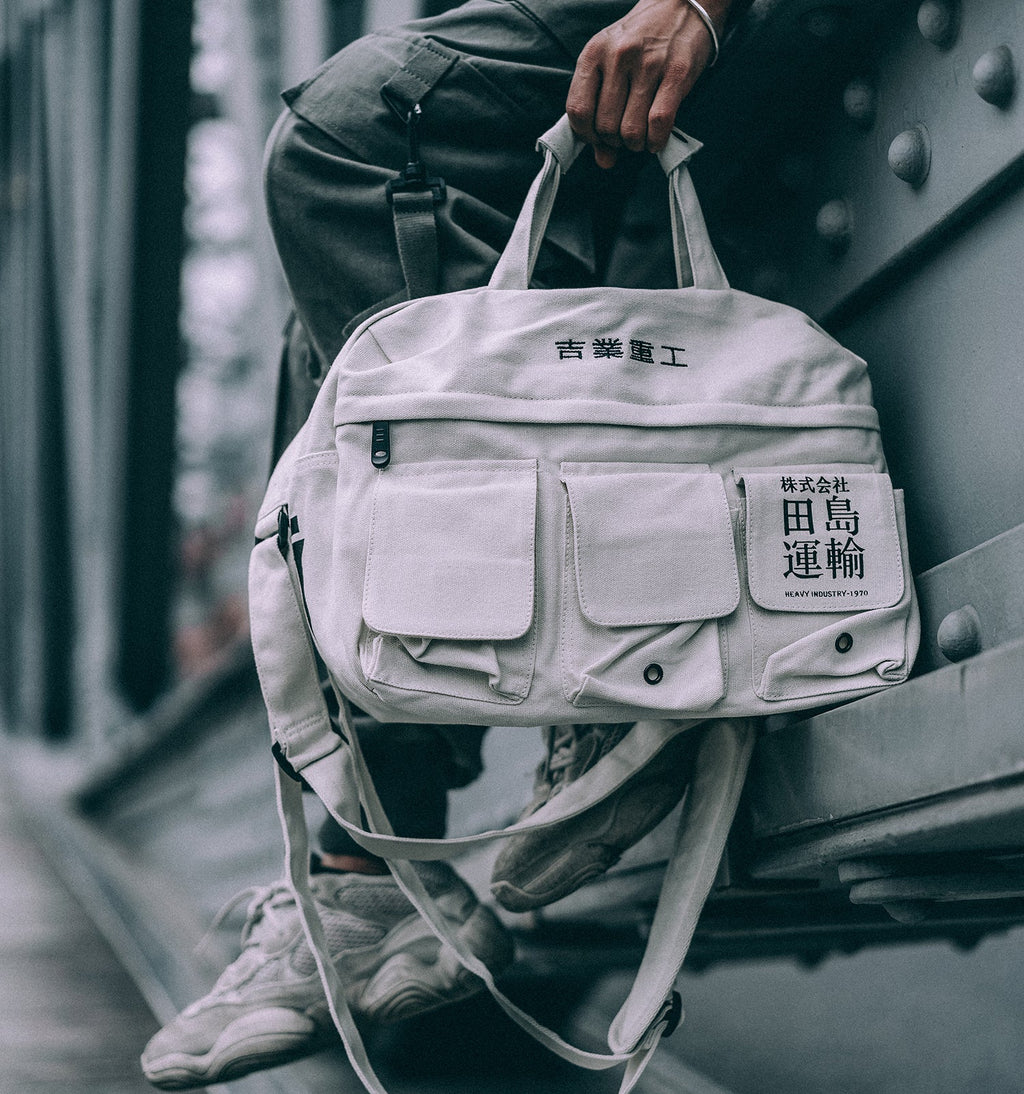 HiBag2 Water-Resistant 17″ Laptop Crossbody Bag